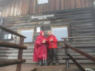 Nonostante la pioggia il gruppo ha raggiunto il rifugio Bergvagabundenhütte
