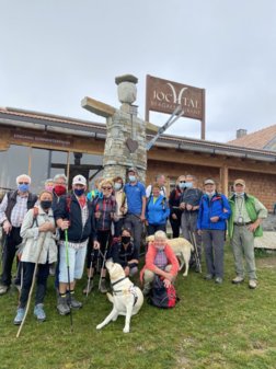 Foto di gruppo al rifugio Jochtal