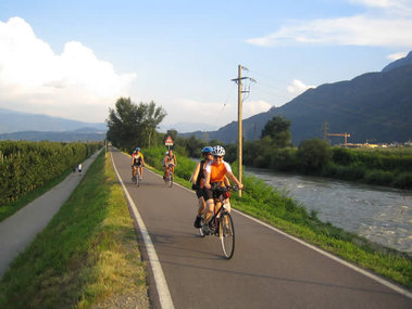 In bici lungo l'Adige