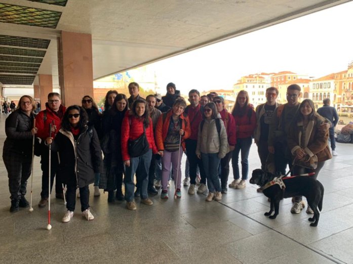 Foto di gruppo del Gruppo Giovani delle sezioni di Bolzano, Trento, Veneto ed Emilia-Romagna