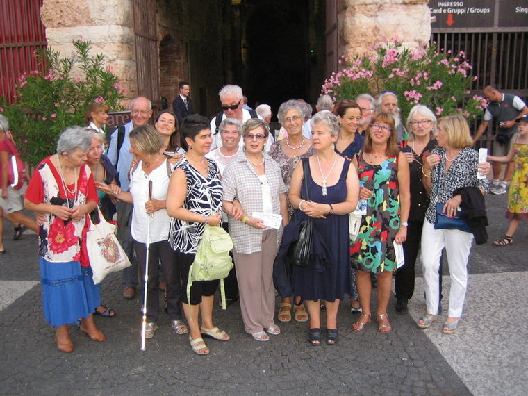 Foto di gruppo prima di entrare nell'Arena